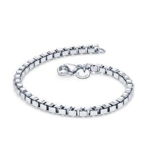Tiffany & Co. Venetian Link Bracelet in Sterling Silver 8" Long